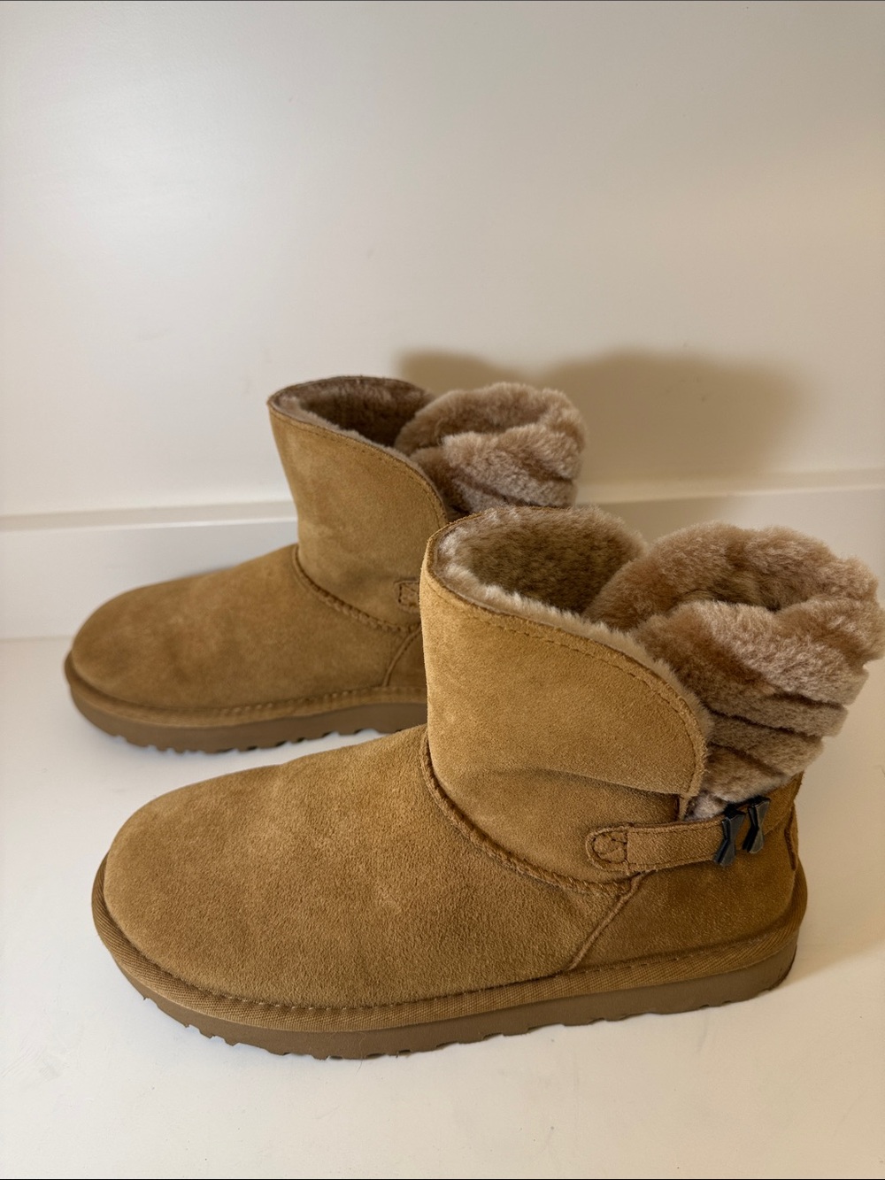 Ugg Australia Adria Ankle Boots - Size 7 - Picture 2 of 8